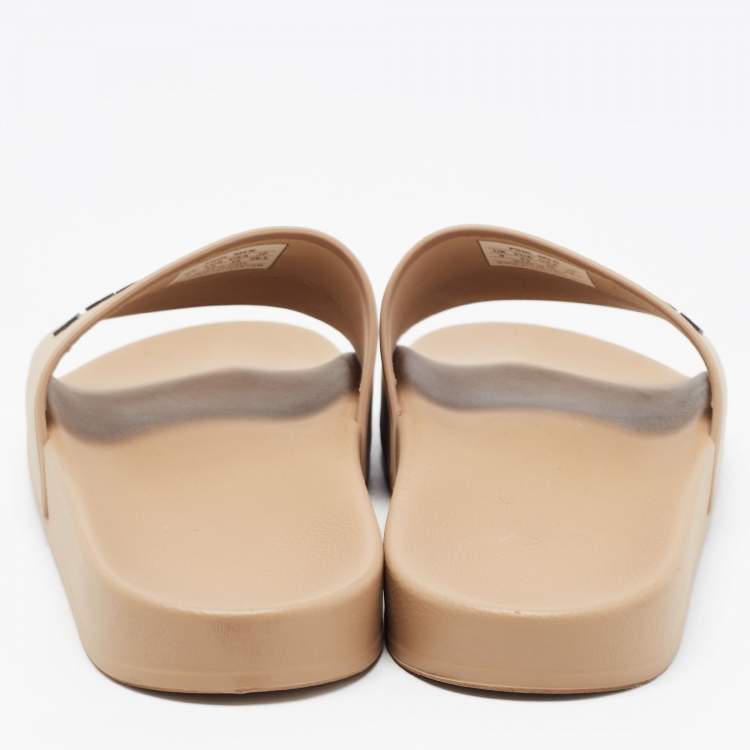 Pre Owned Balenciaga Beige Rubber Logo Pool Slides Size 43