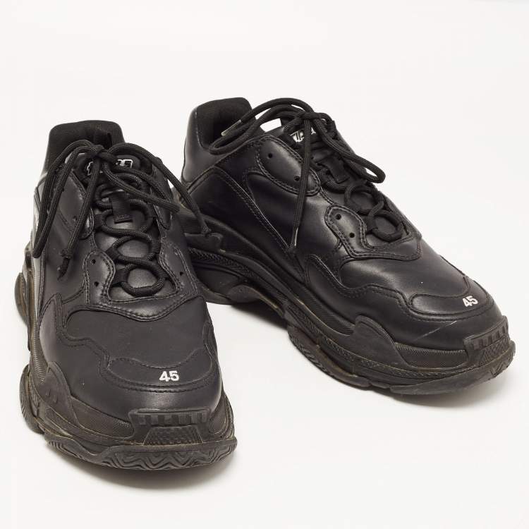 مملوكة مسبقًا Balenciaga Black Leather Triple S Sneakers Size 45