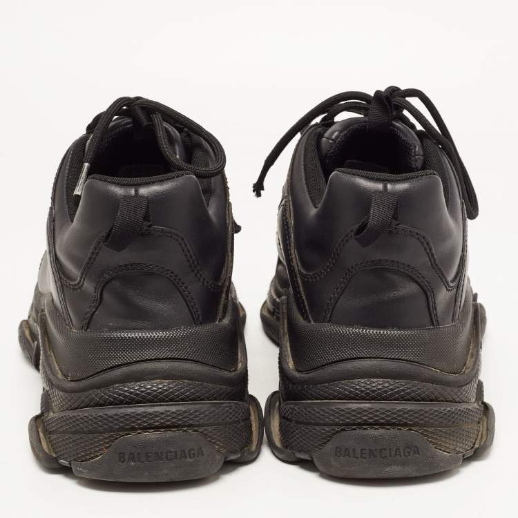 مملوكة مسبقًا Balenciaga Black Leather Triple S Sneakers Size 45