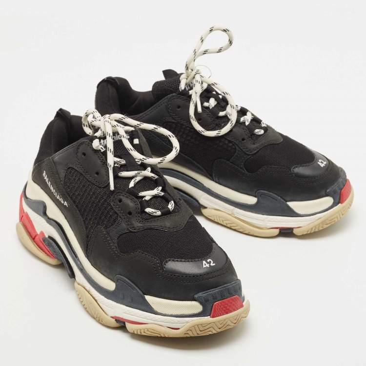 Pre Owned Balenciaga Black Mesh and Leather Triple S Lace Up Sneakers Size 42