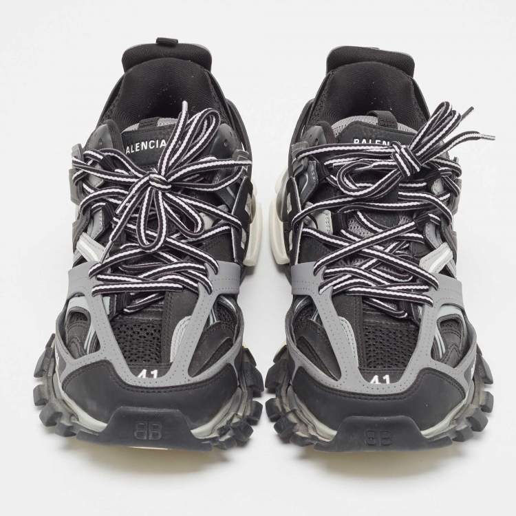 Pre Owned Balenciaga Grey/Black Leather and Mesh Low Top Sneakers Size 41