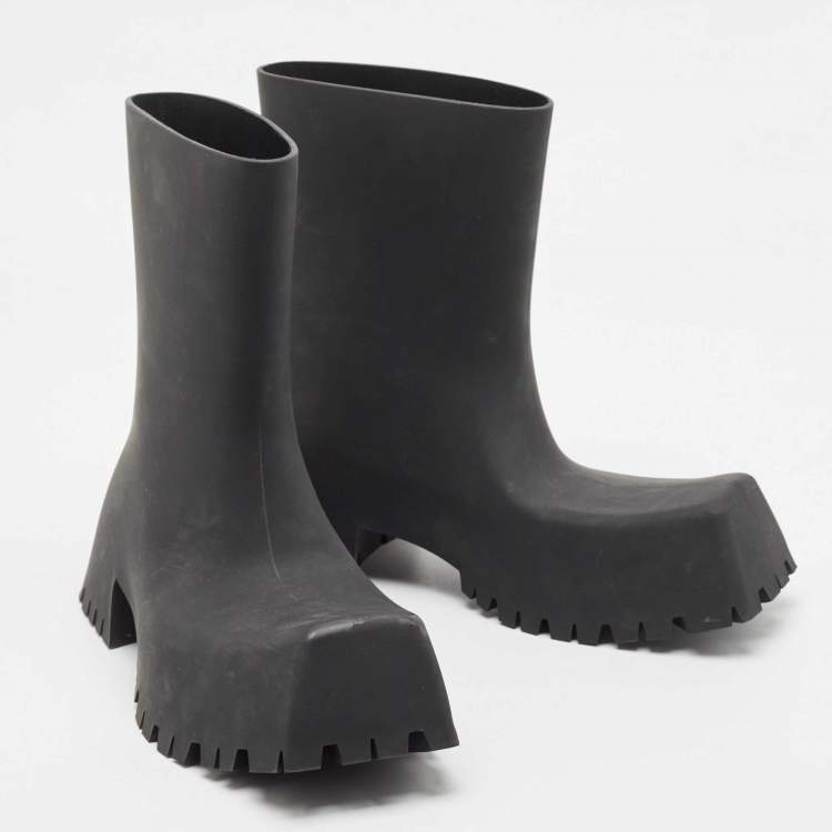 Pre Owned Balenciaga Black Rubber Trooper Boots Size 43