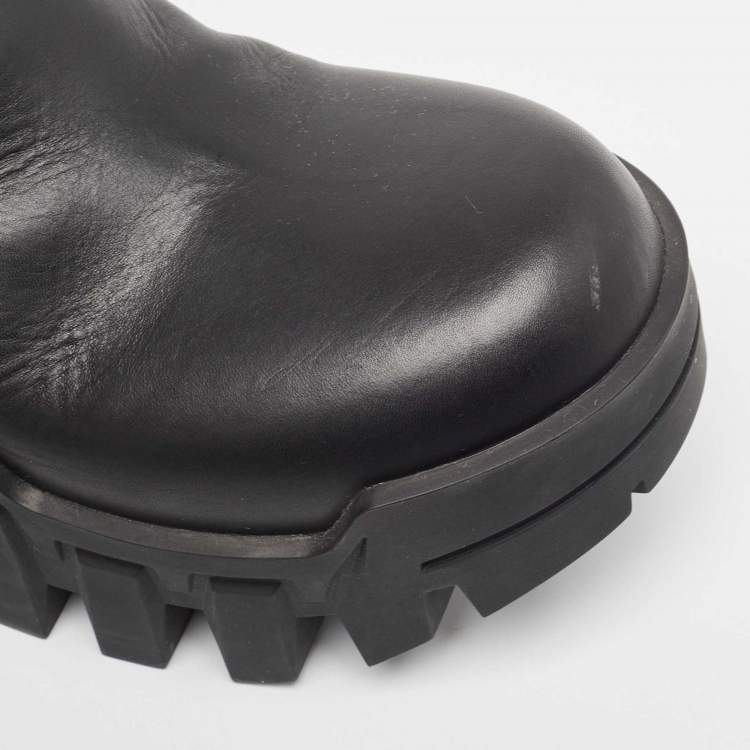Pre Owned Balenciaga Black Leather Bulldozer Mini Boots Size 43