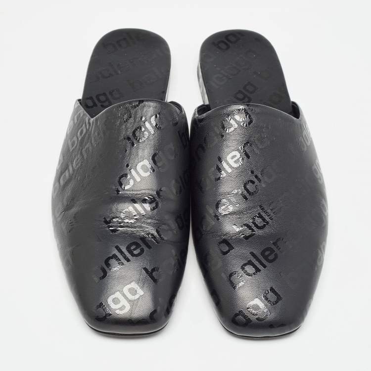 Pre Owned Balenciaga Black Logo Print Leather Slip On Mules Size 40