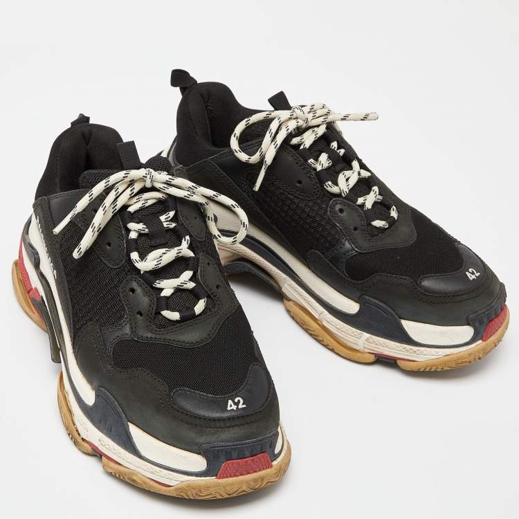Pre Owned Balenciaga Black Faux Leather and Mesh Triple S Low Top Sneakers Size 42