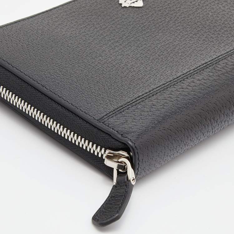 مملوكة مسبقًا Bally Black Leather Zip Around Wallet