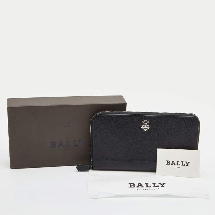 مملوكة مسبقًا Bally Black Leather Zip Around Wallet