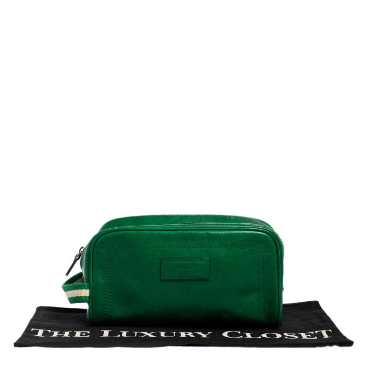 Pre Owned Bally Green Leather Takimo Toiletry Pouch