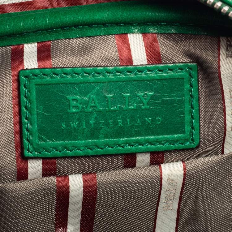 Pre Owned Bally Green Leather Takimo Toiletry Pouch