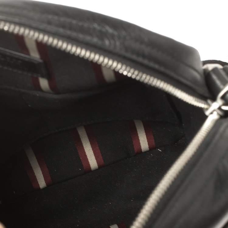 Pre Owned Bally Black Leather Front Pocket Messenger Bag