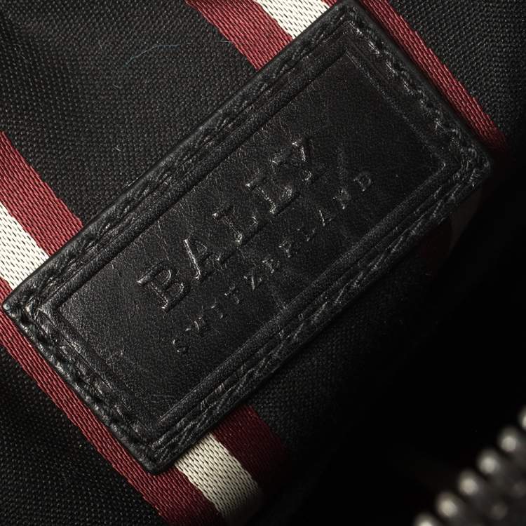 Pre Owned Bally Black Leather Front Pocket Messenger Bag