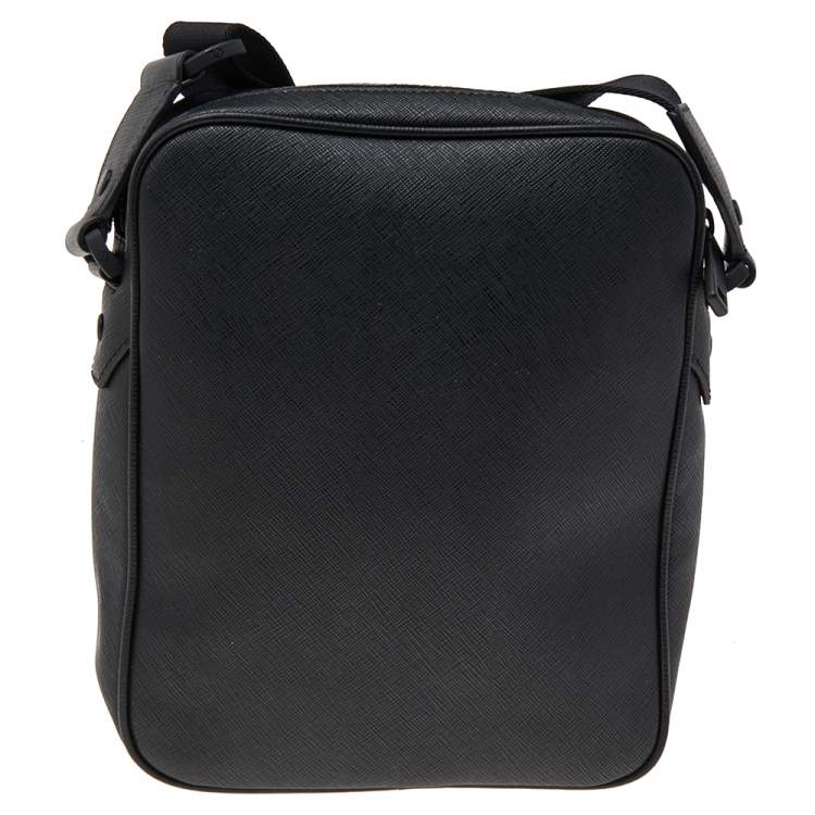 Pre Owned Bally Black Leather Serbet Messenger Bag 