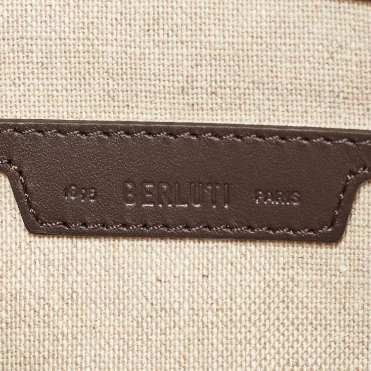 Pre Owned Berluti Olive Green Leather Tiriwa Scritto Pouch