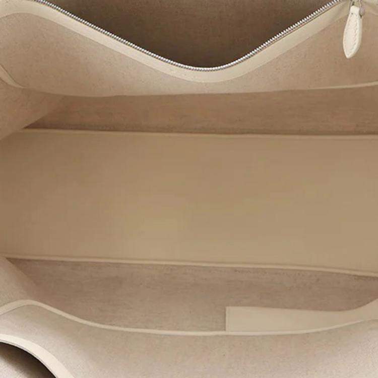 Pre Owned حقيبة تسوق برلوتي توال ملبوف حقيبة يد جلد بي في سي بيضاء حجم كبير جداً