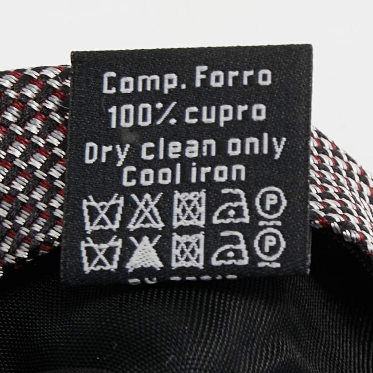 Pre Owned Boss By Hugo Boss Red & Silver Patterned Jacquard Silk Tie