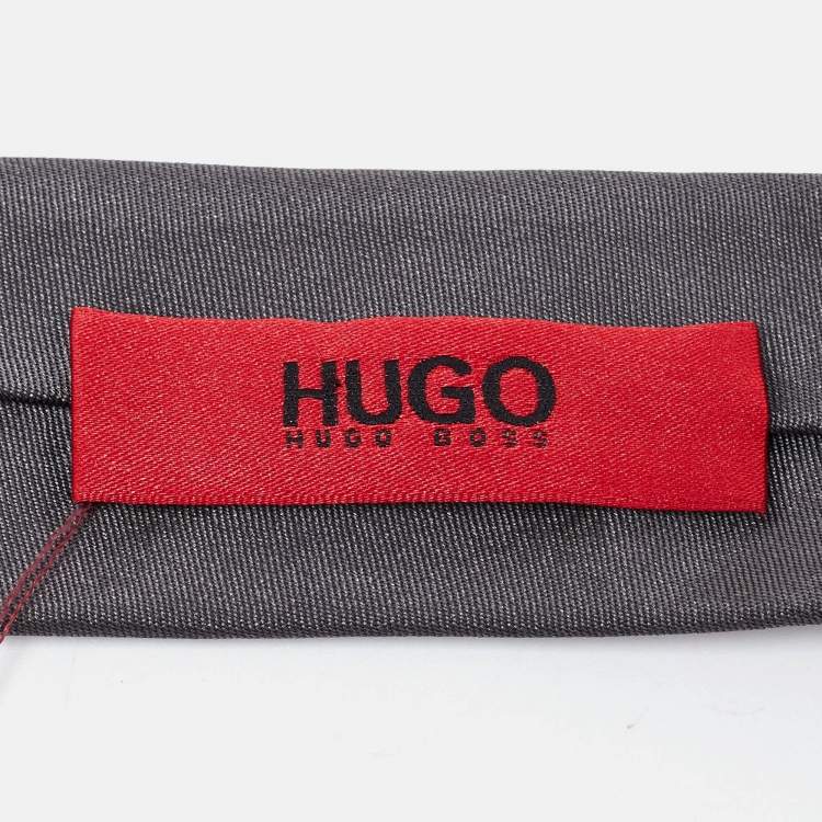 Pre Owned Boss By Hugo Boss Grey Striped Silk Skinny Tie
