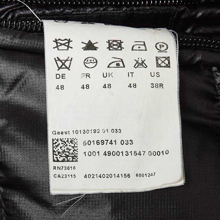 Pre Owned Boss by Hugo Boss Grey Wool and Nylon Reversible Down Vest M