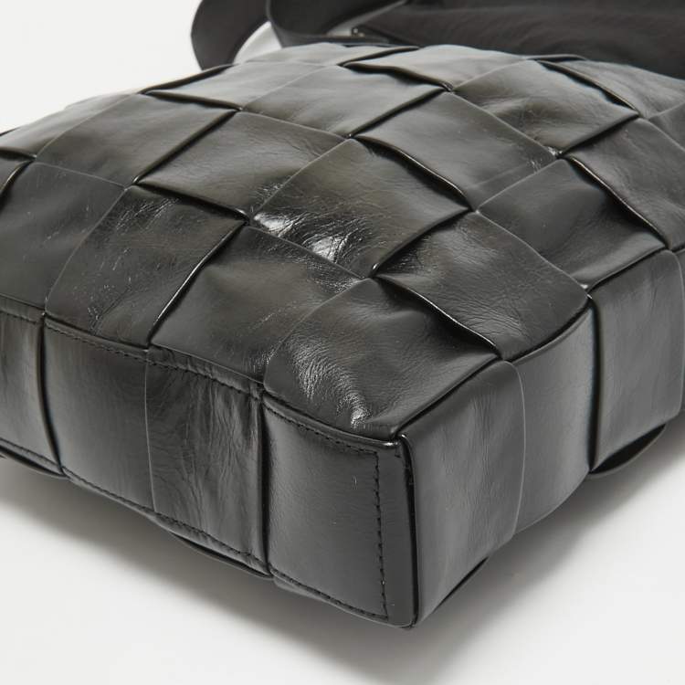 Pre Owned Bottega Veneta Black Intreccio Leather Cassette Messenger Bag