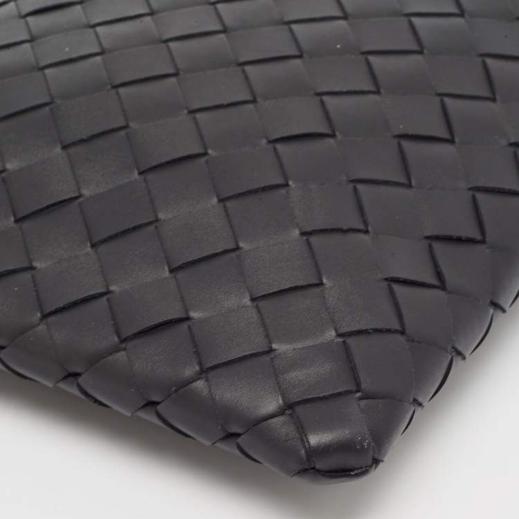 Pre Owned Bottega Veneta Black Intrecciato Leather Pouch