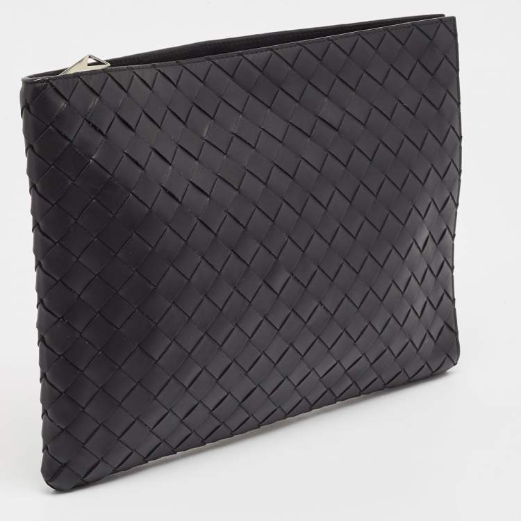 Pre Owned Bottega Veneta Black Intrecciato Leather Pouch