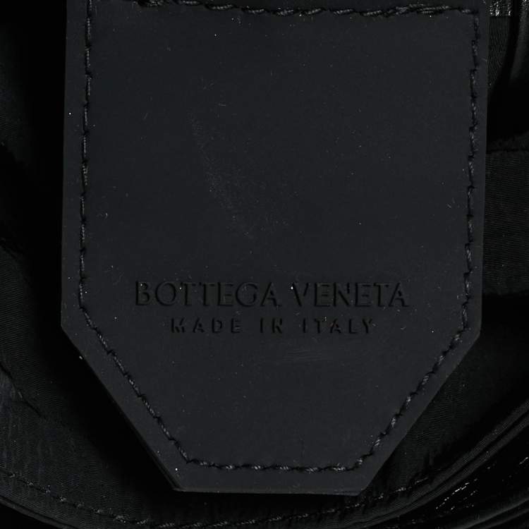Pre Owned Bottega Veneta Black Maxi Intrecciato Leather Cassette Shoulder Bag