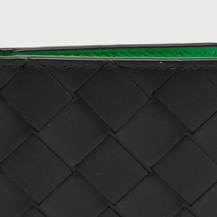 مملوكة مسبقًا Bottega Veneta Black Intrecciato Leather Bifold Card Holder