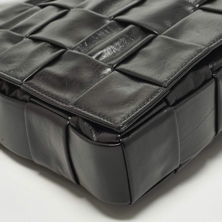 Pre Owned Bottega Veneta Cassette Black Maxi Intrecciato Leather Shoulder Bag