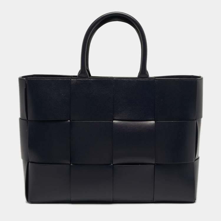 Pre Owned Bottega Veneta Arco Medium Intreccio Leather Tote