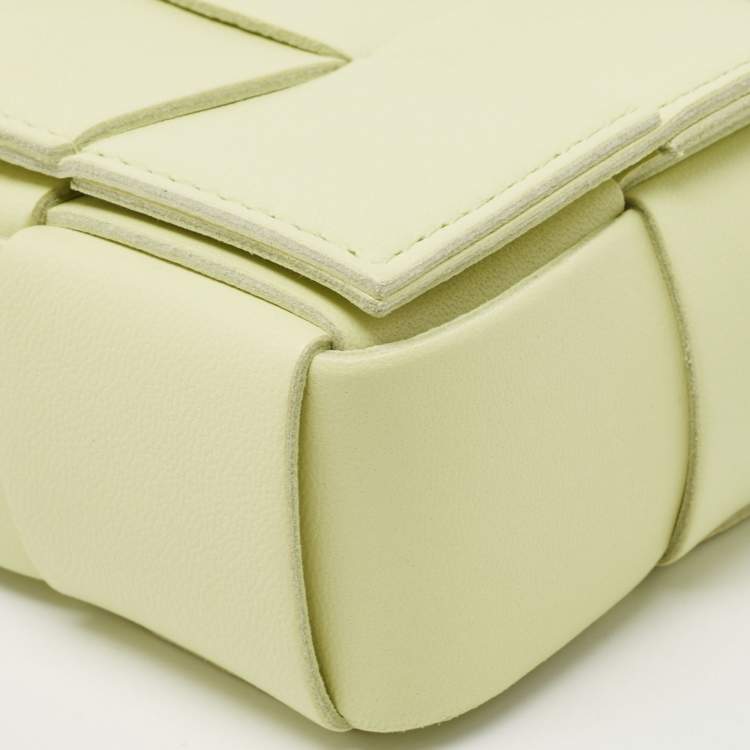 Pre Owned Bottega Veneta Yellow Green Intrecciato Leather Mini Cassette Messenger Bag