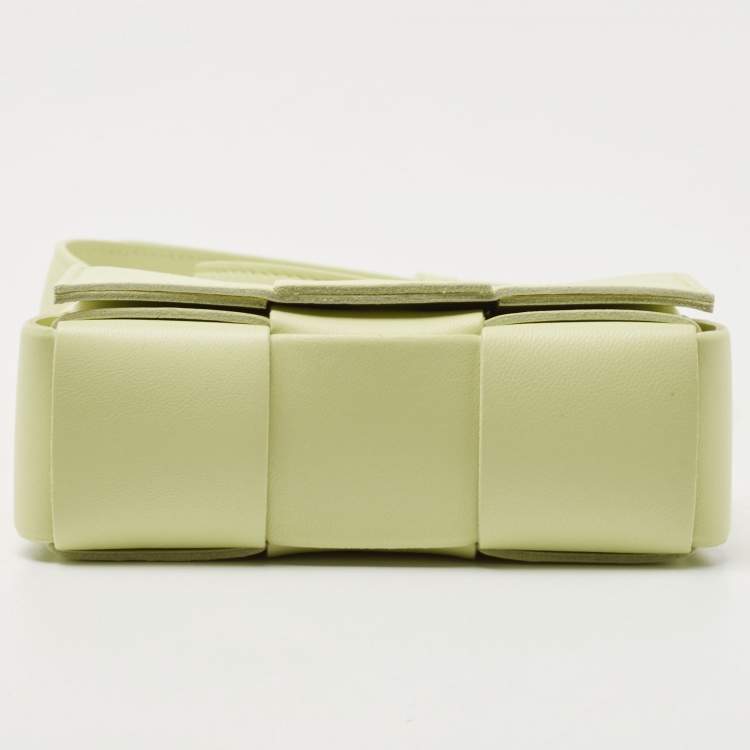 Pre Owned Bottega Veneta Yellow Green Intrecciato Leather Mini Cassette Messenger Bag