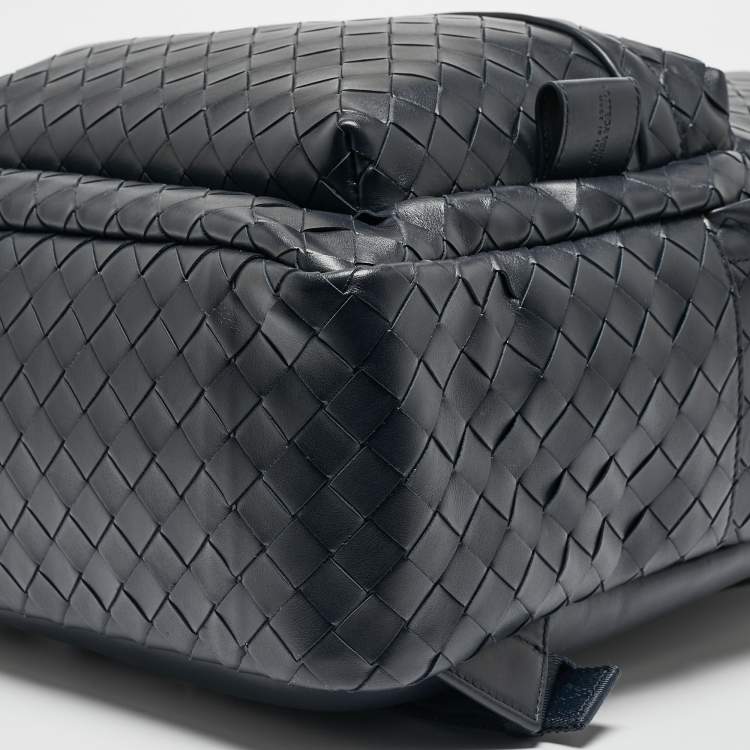 Pre Owned Bottega Veneta Navy Blue Intrecciato Leather Medium Archetypal Backpack