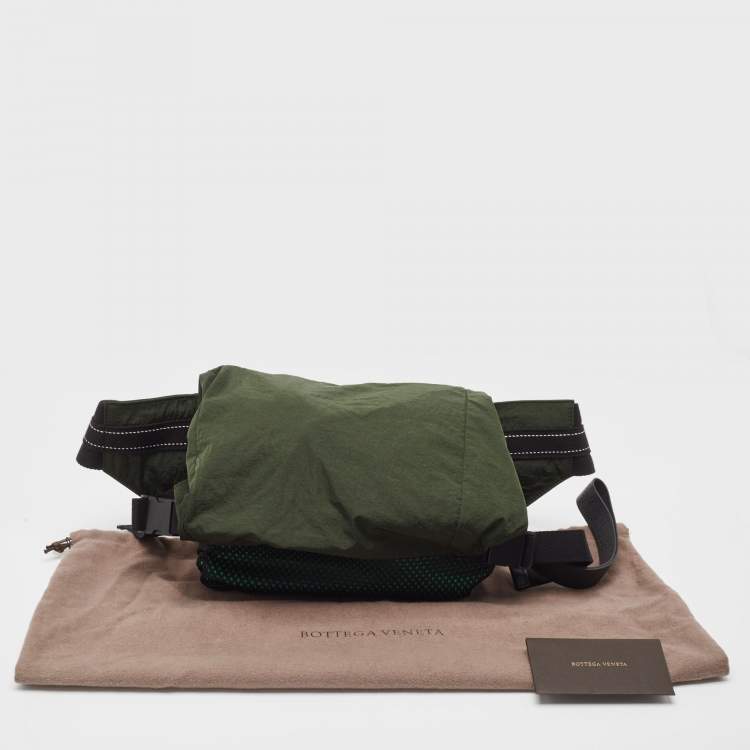 Pre Owned  Bottega Veneta Green/Black Nylon and Mesh Foldable Belt Bag