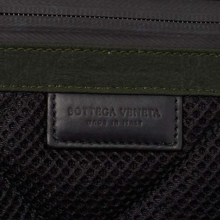 Pre Owned  Bottega Veneta Green/Black Nylon and Mesh Foldable Belt Bag
