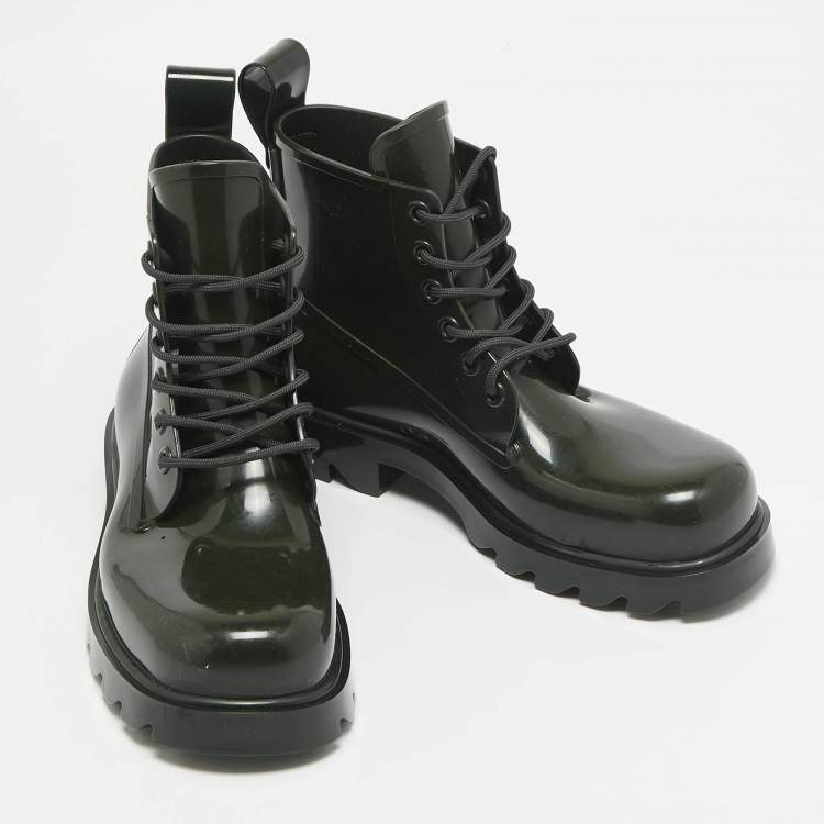 Pre Owned Bottega Veneta Dark Green Rubber Stride Ankle Boots Size 41