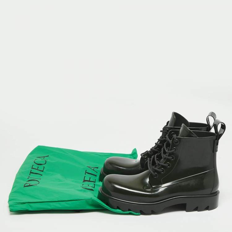 Pre Owned Bottega Veneta Dark Green Rubber Stride Ankle Boots Size 41