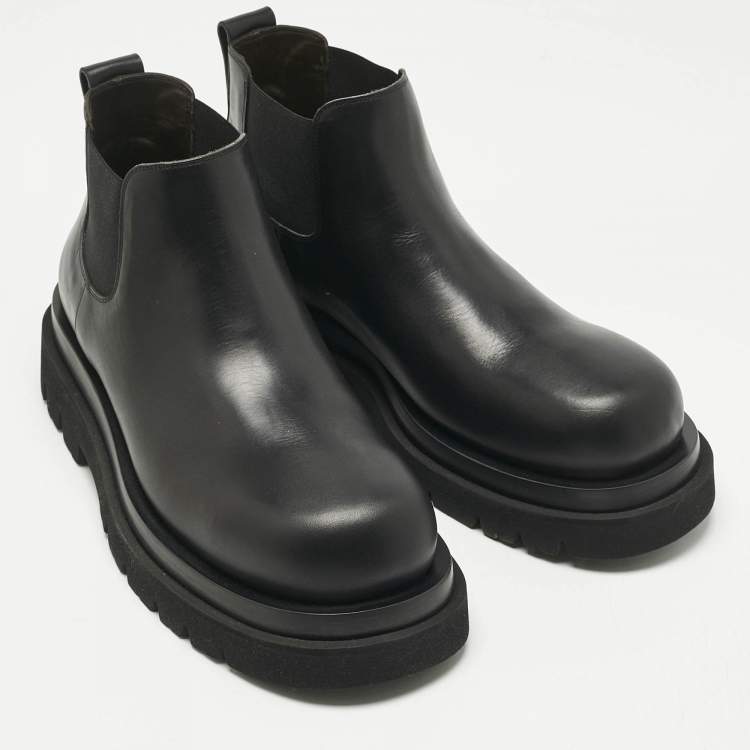 Pre Owned Bottega Veneta Black Leather Lug Chelsea Boots Size 44