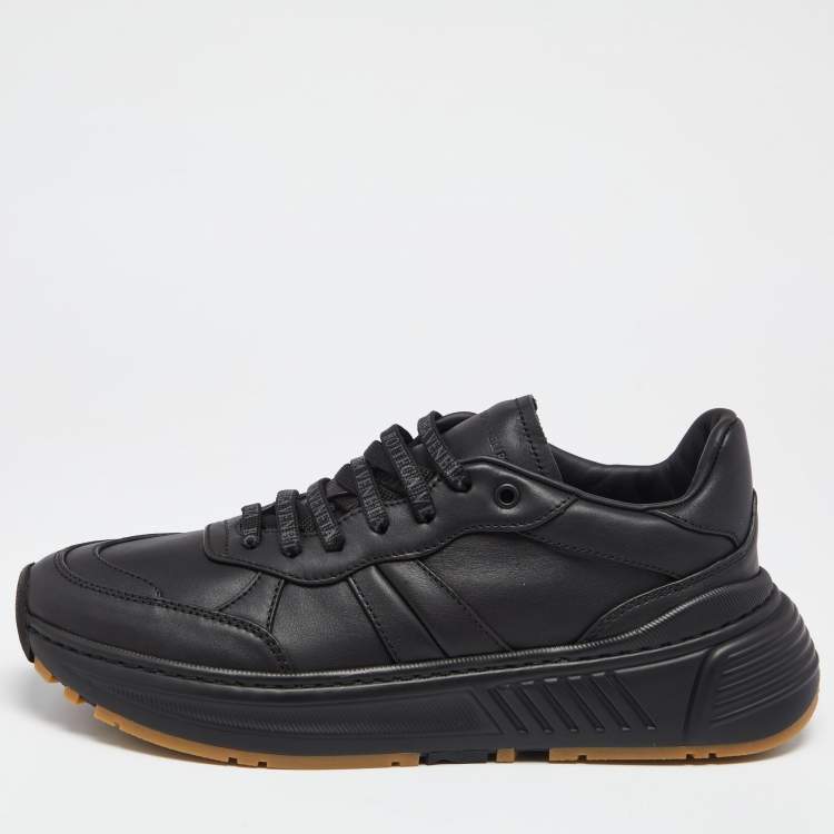 Pre Owned Bottega Veneta Black Leather Low Top Lace Up Sneakers Size 42 