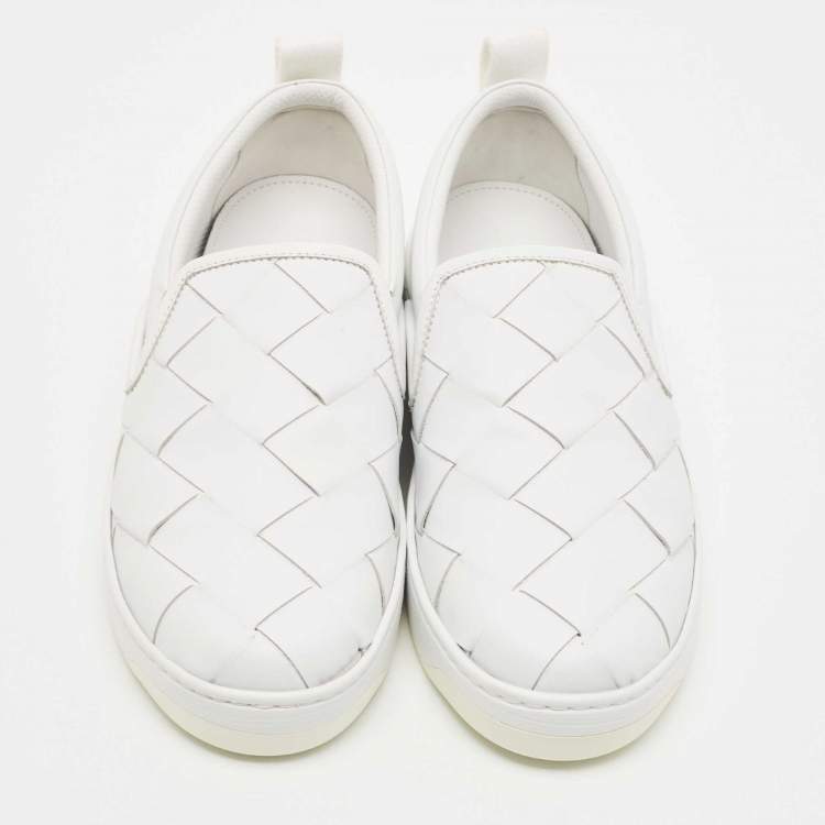 Pre Owned Bottega Veneta White Intrecciato Leather Dodger Sneakers Size 42