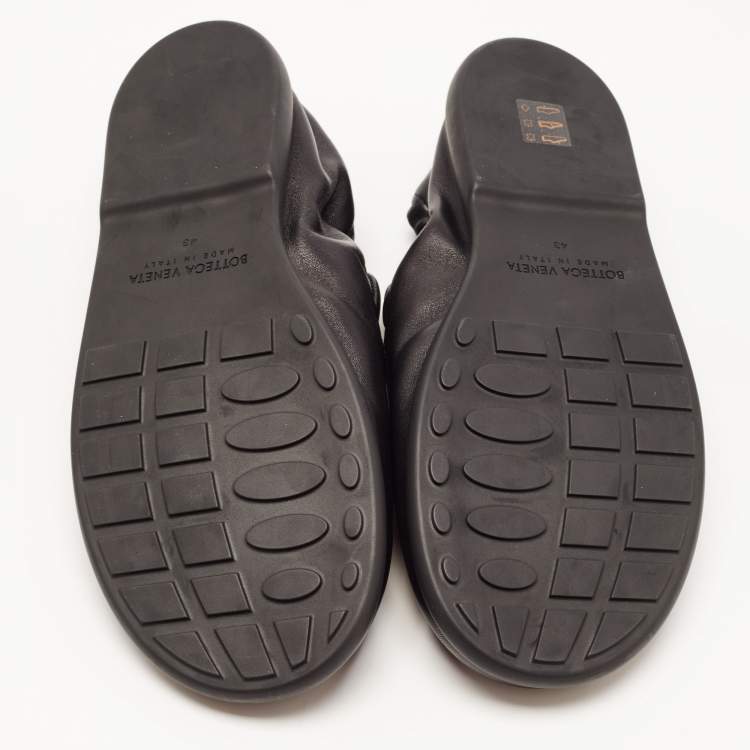 Pre Owned Bottega Veneta Black Leather Lagoon Elastic Loafer Size 43