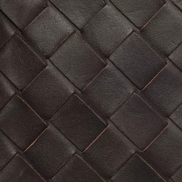 Pre Owned Bottega Veneta Brown Intrecciato Leather Passport Holder