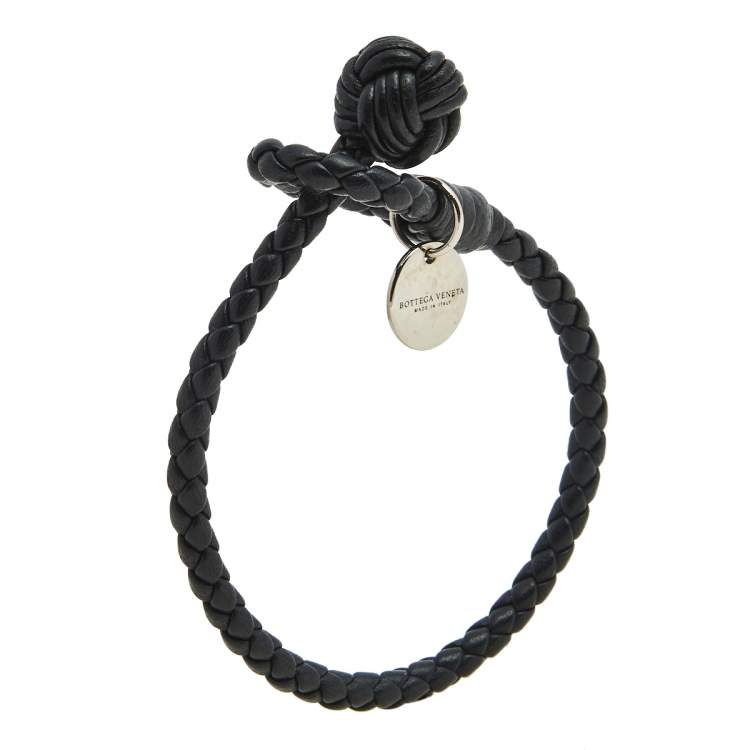 Bottega Veneta // Black Intrecciato Nappa Wrap Bracelet – VSP Consignment