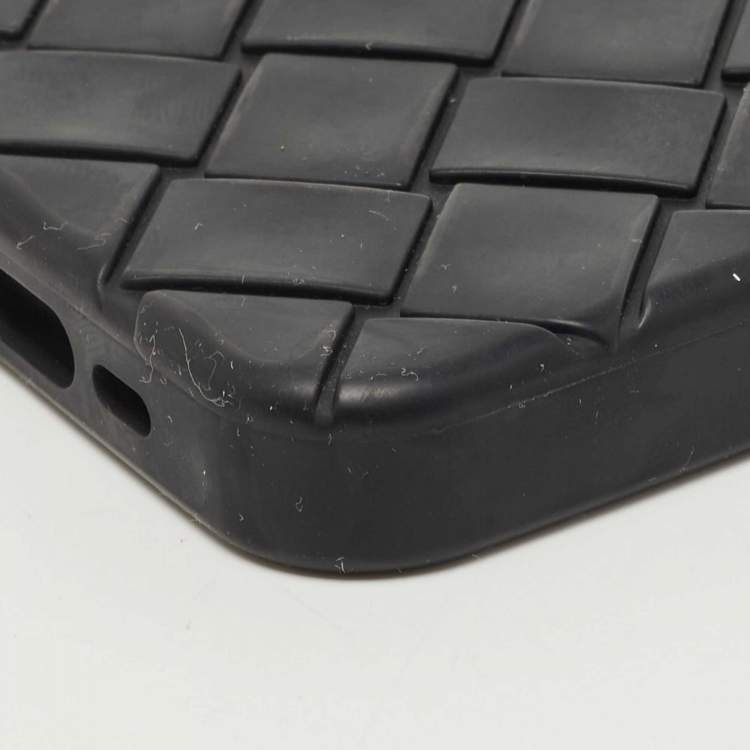 Pre Owned Bottega Veneta Black Intrecciato Rubber Silicone iPhone 14 Pro Case