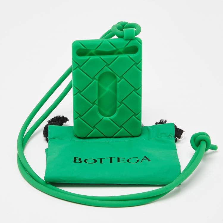 Pre Owned Bottega Veneta Green Rubber Lanyard Card Holder