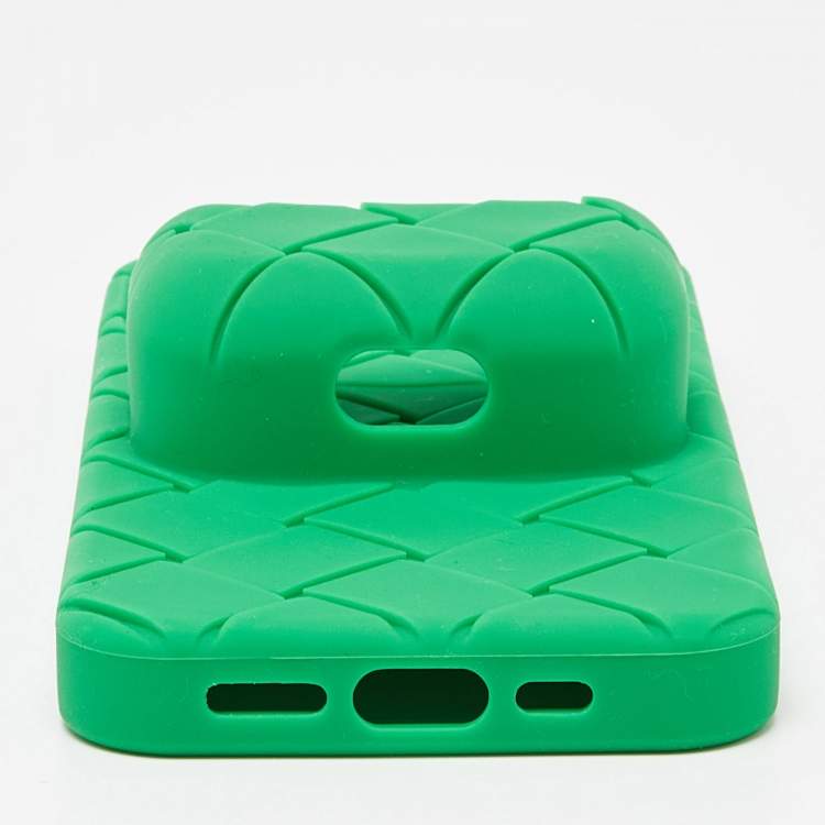 Pre Owned Bottega Veneta Green Intrecciato Rubber Silicone iPhone 13 Pro Case