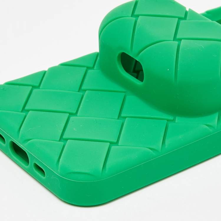 Pre Owned Bottega Veneta Green Intrecciato Rubber Silicone iPhone 13 Pro Case