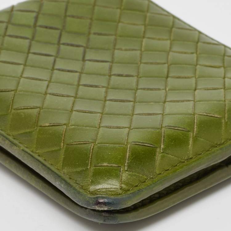 Pre Owned Bottega Veneta Light Green Intrecciato Leather Bifold Wallet