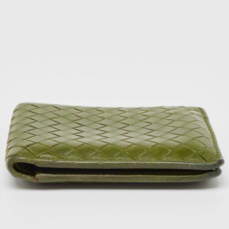 Pre Owned Bottega Veneta Light Green Intrecciato Leather Bifold Wallet