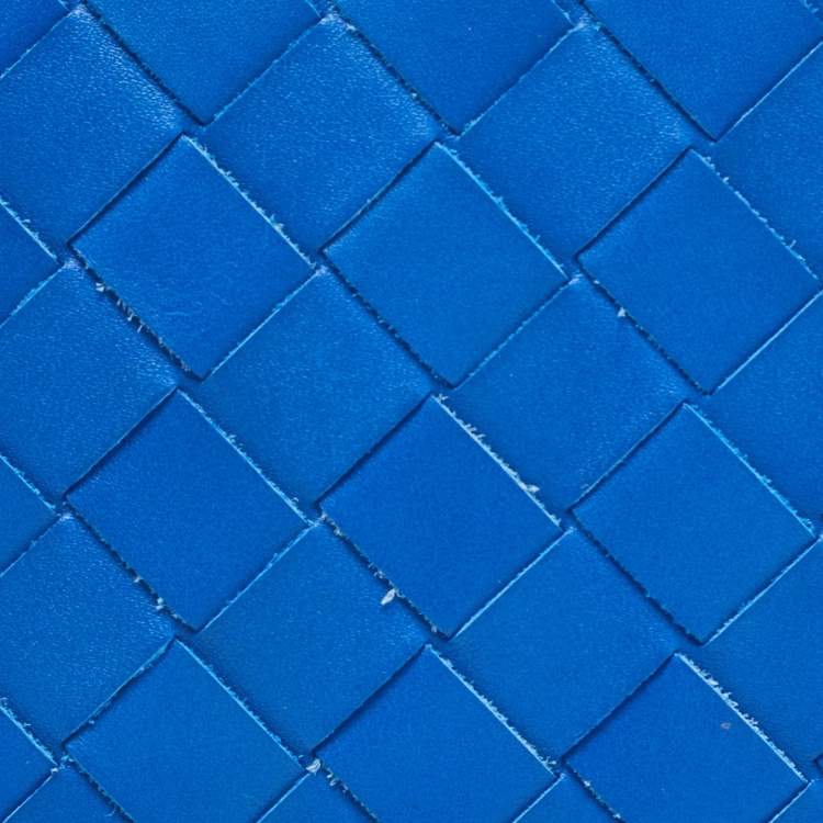 Pre Owned Bottega Veneta Blue Intrecciato Leather Bifold Wallet