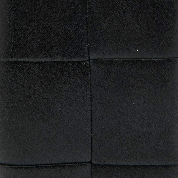 Pre Owned Bottega Veneta Black Leather Cassette Flap Card Case