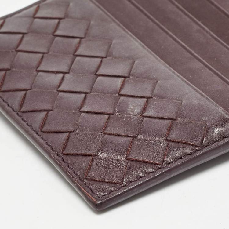 مملوكة مسبقًا Bottega Veneta Dark Burgundy Intrecciato Leather Card Holder